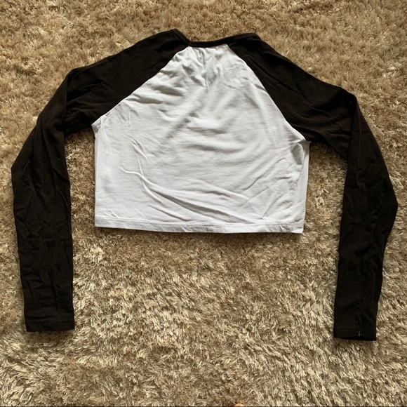 XS Ardene Crop Top Long Sleeve Shirt - Picture 2 of 4